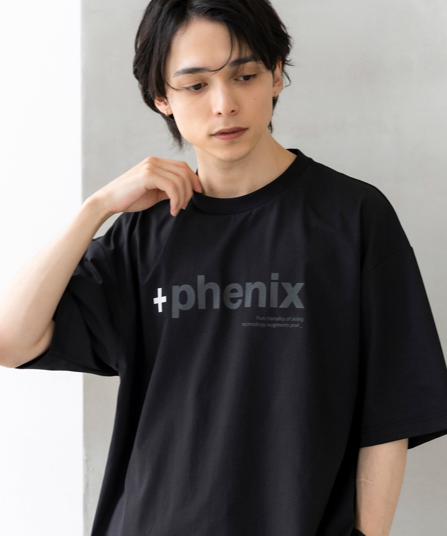 phenix(プラスフェニックス)Outlast MIRRORED GRAPHIC SHORT SLEEVE