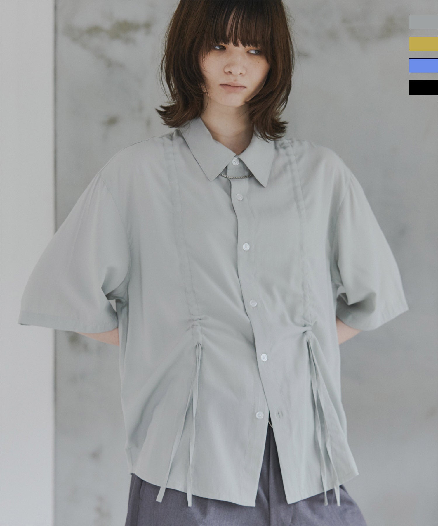 Confirm（コンファーム）Gathered Short-Sleeve Shirt / ギャザー入り