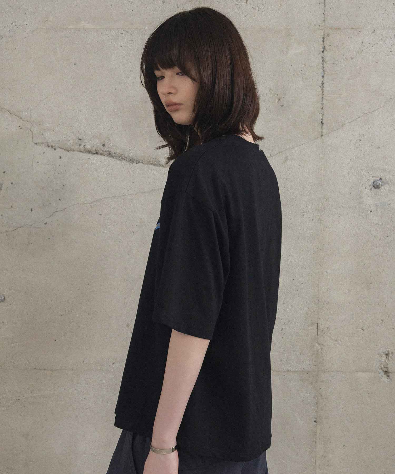 Confirm(コンファーム)Zip-detail Tee / ジップディテールTシャツ