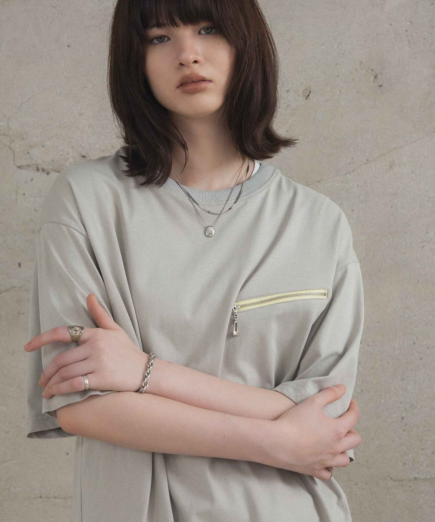 Confirm(コンファーム)Zip-detail Tee / ジップディテールTシャツ