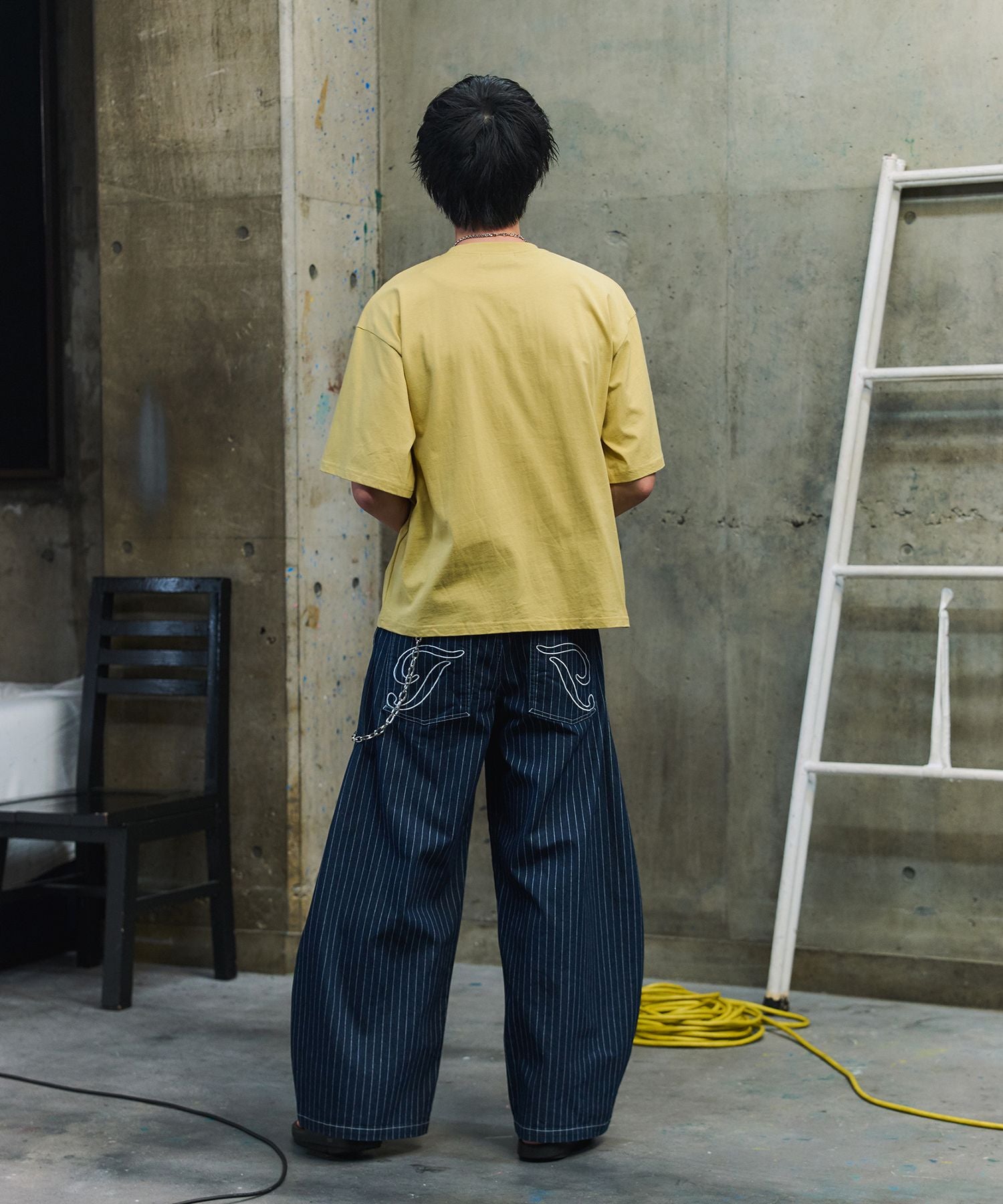 ILL'S(イルズ)2-TUCK BACK EMBROIDERED STRIPE PANTS / ツータック