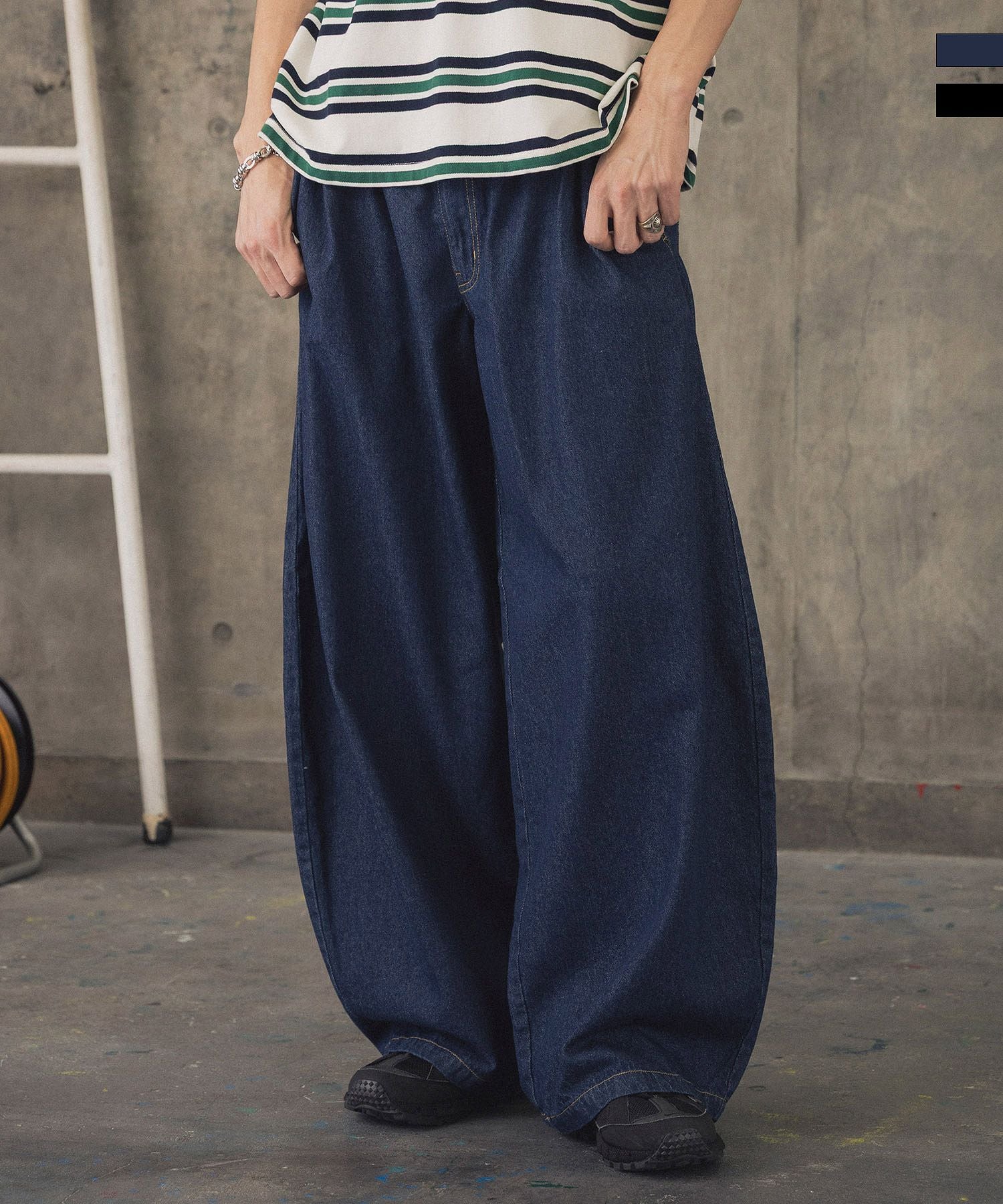 korea 、ILL´Sのデニム ILL'S(イルズ)2-TUCK BACK EMBROIDERED DENIM PANTS / ツータック