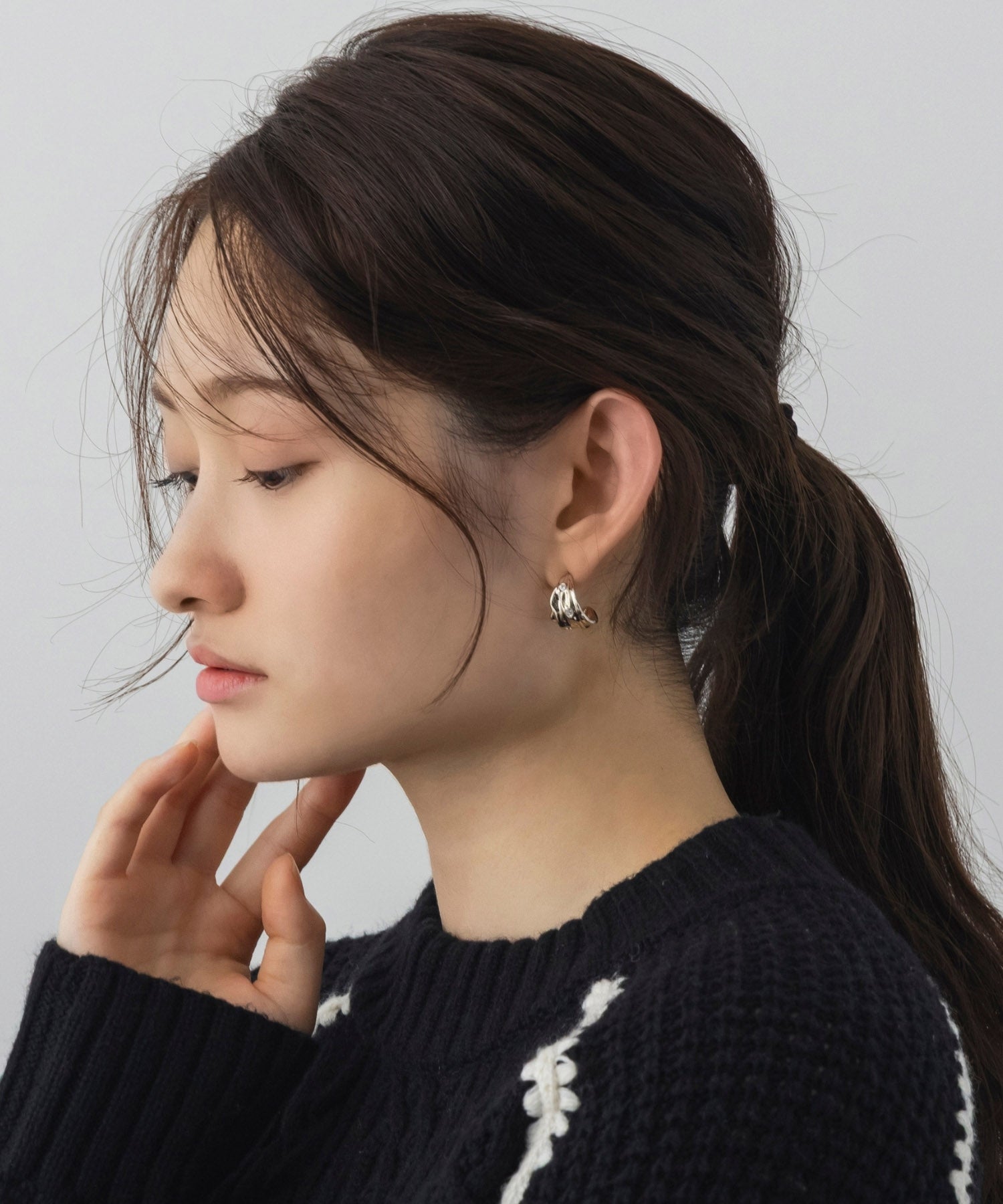 AJUGA.(アジュガ)ダブルラインフープピアス | SHIFFON公式通販サイト