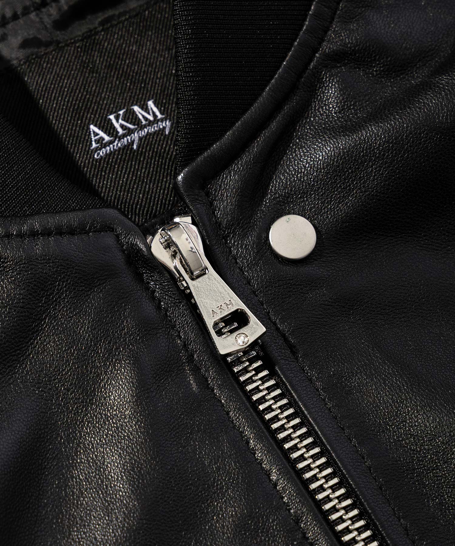 AKM Contemporary(エイケイエムコンテンポラリー)シープレザーMA-1