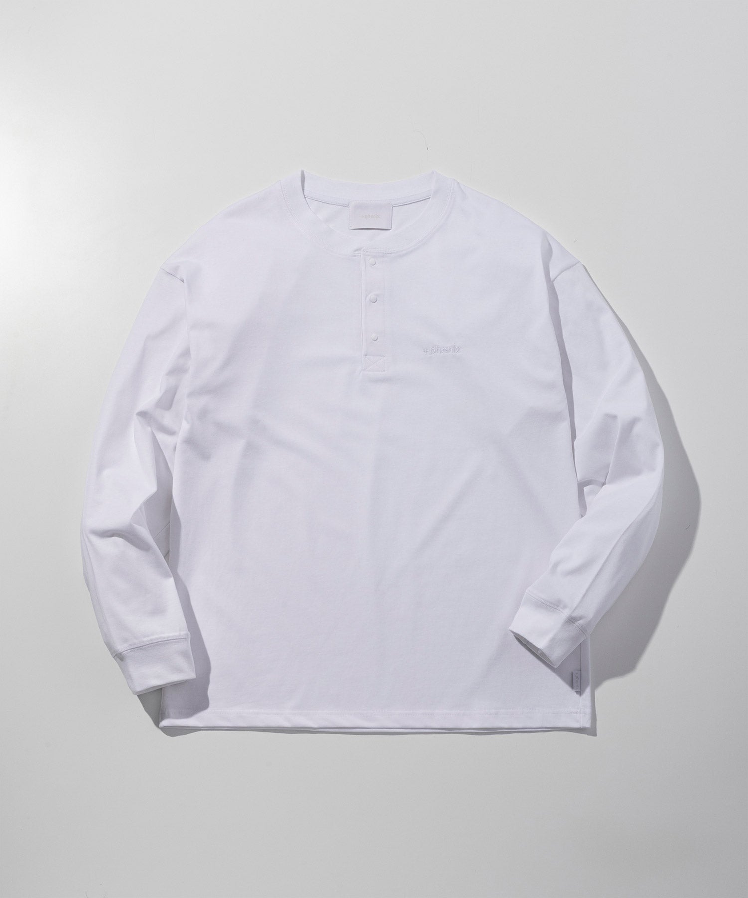 phenix(プラスフェニックス)HENLEY NECK SNAP LONG SLEEVE TEE