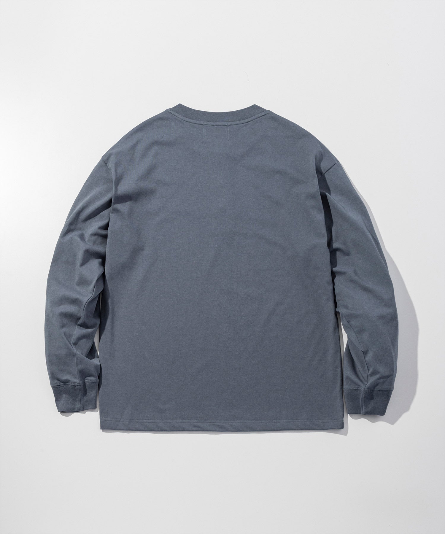 phenix(プラスフェニックス)HENLEY NECK SNAP LONG SLEEVE TEE