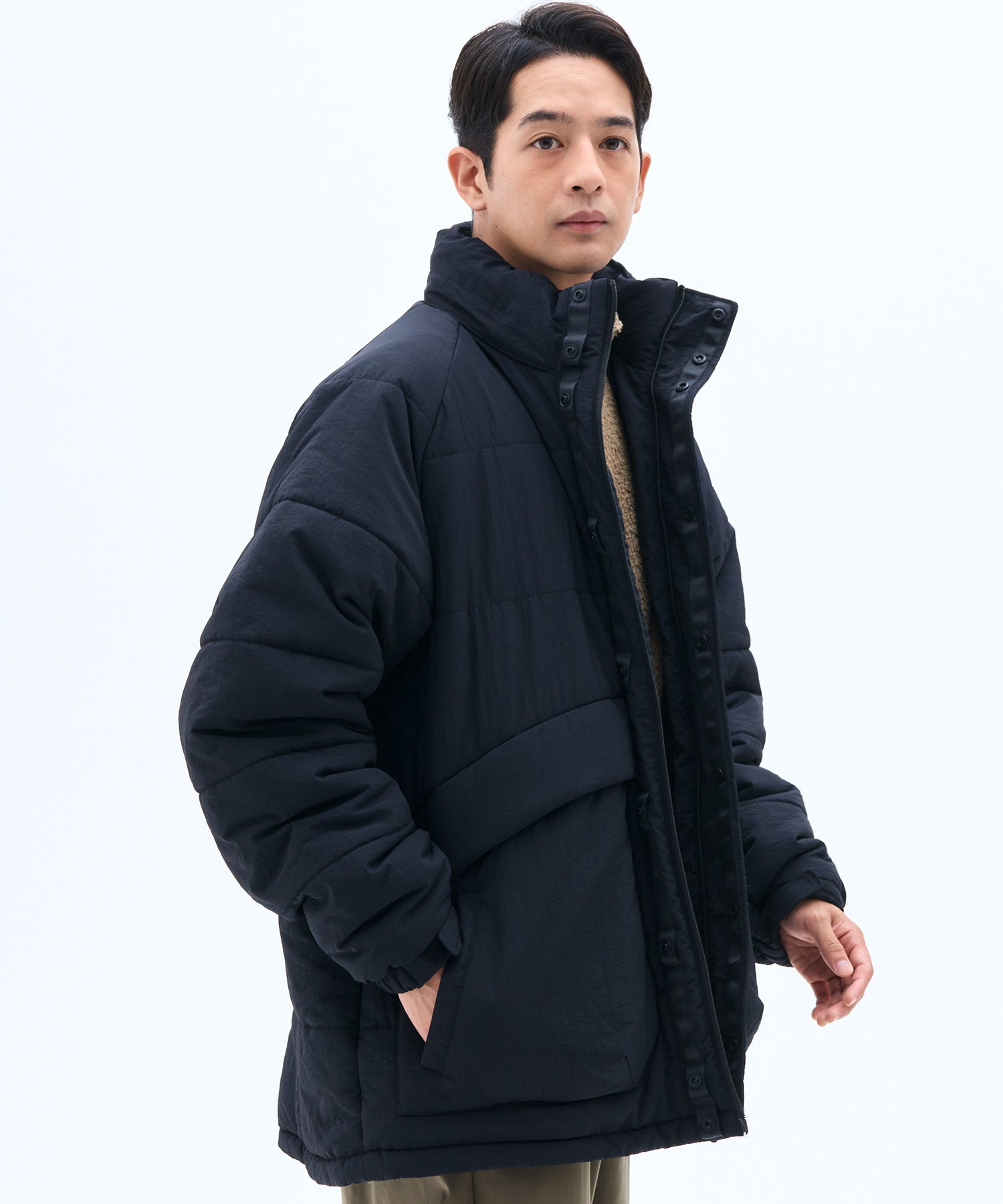 phenix outdoor(フェニックスアウトドア)ADAPTABLE FLUFFY JACKET
